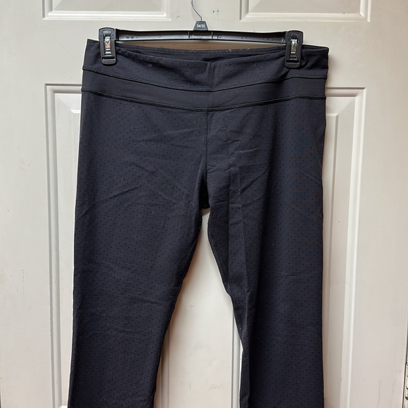 Lululemon black leggings, size 12 - Picture 5 of 6